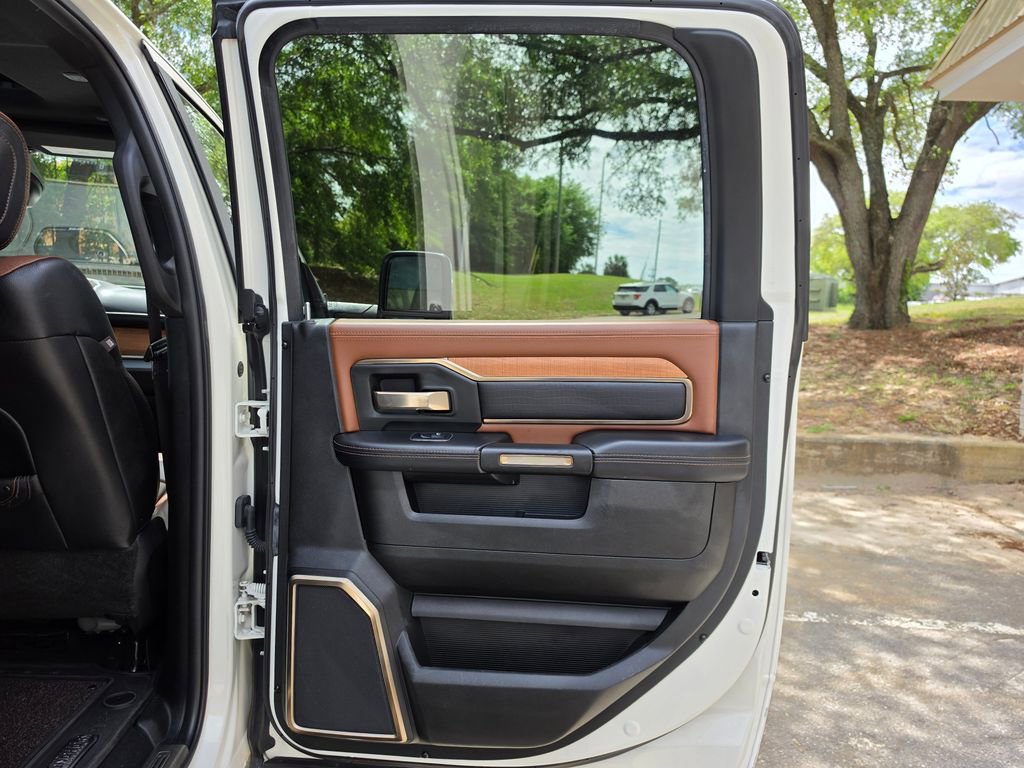 Used 2024 RAM 2500 Limited w/ Towing Technology Group image 52