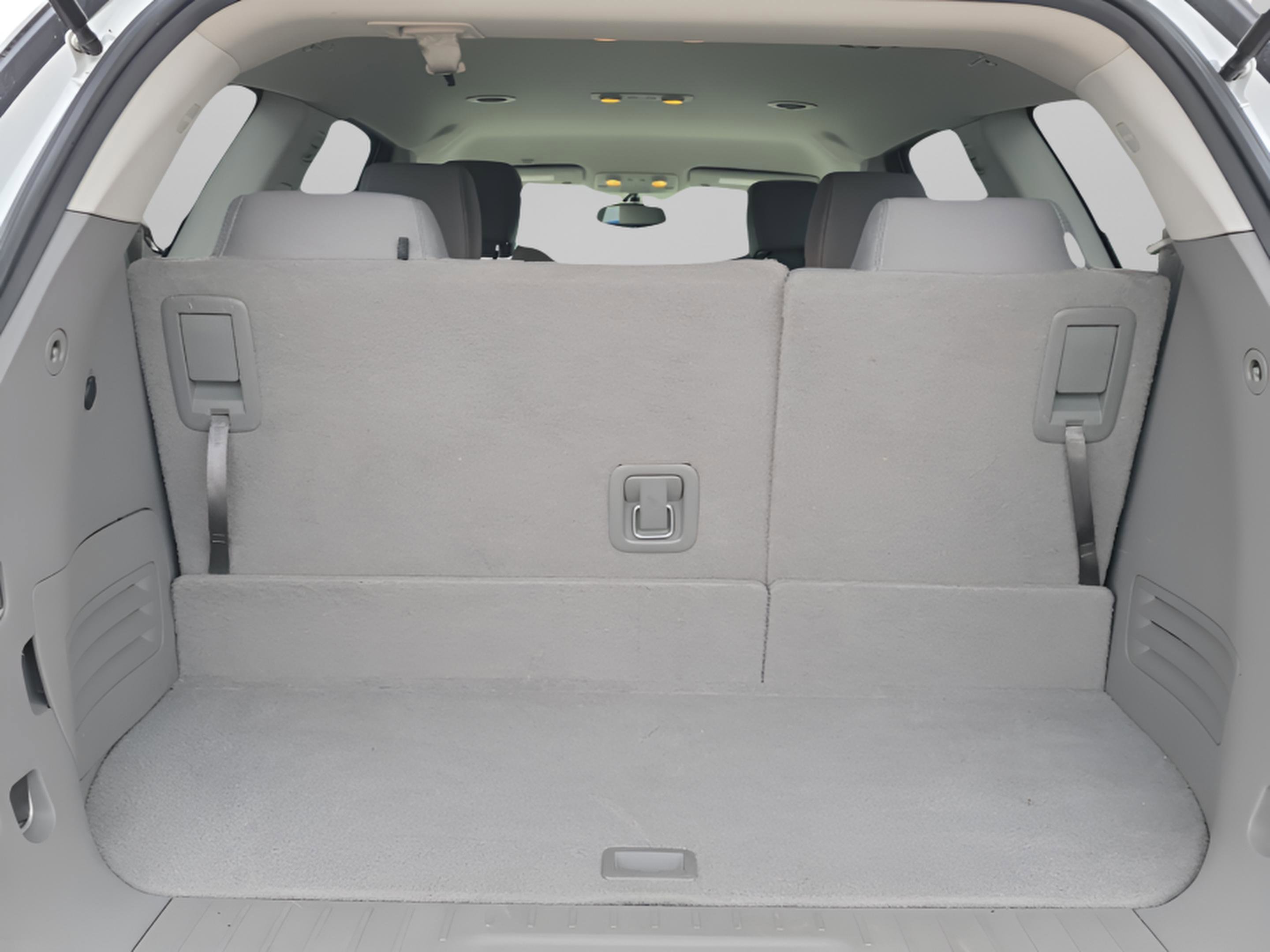 Used 2017 Chevrolet Traverse LS image 31