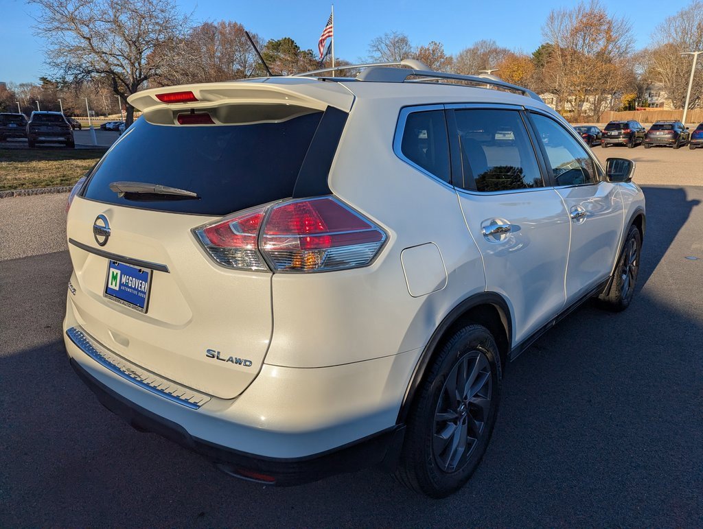 Used 2016 Nissan Rogue SL w/ SL Premium Package image 5