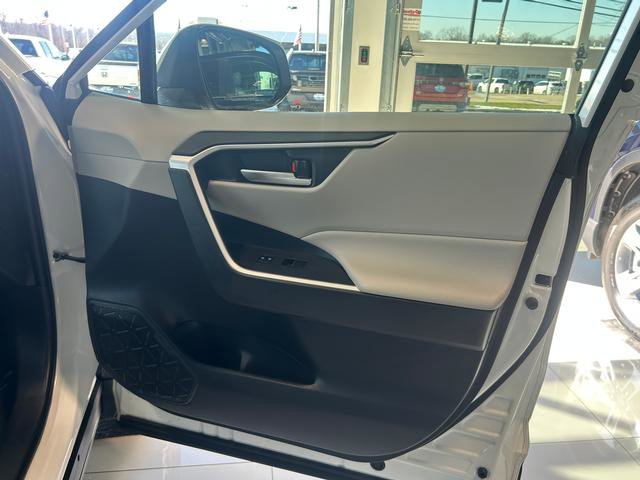 Used 2019 Toyota RAV4 XLE Premium w/ Cold Weather Package image 24