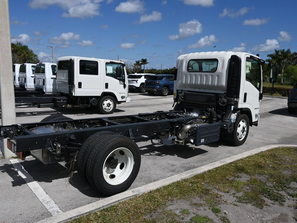 New 2025 Chevrolet Low Cab Forward 4500 XD RWD image 6