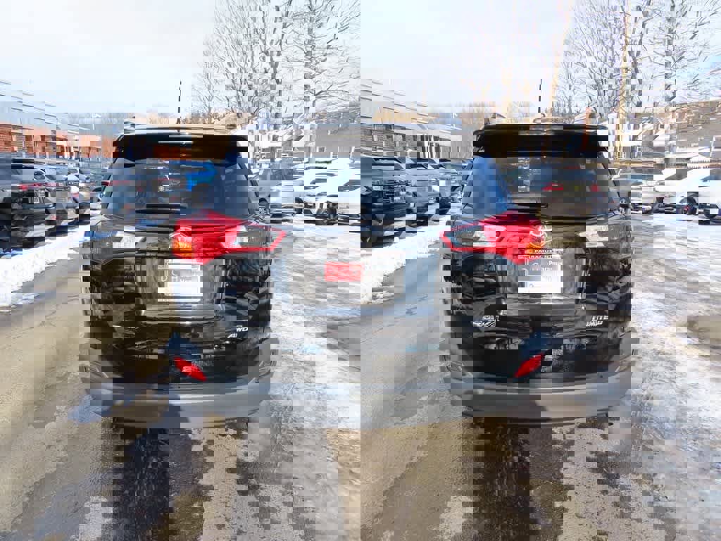 Used 2015 Toyota RAV4 Limited image 5