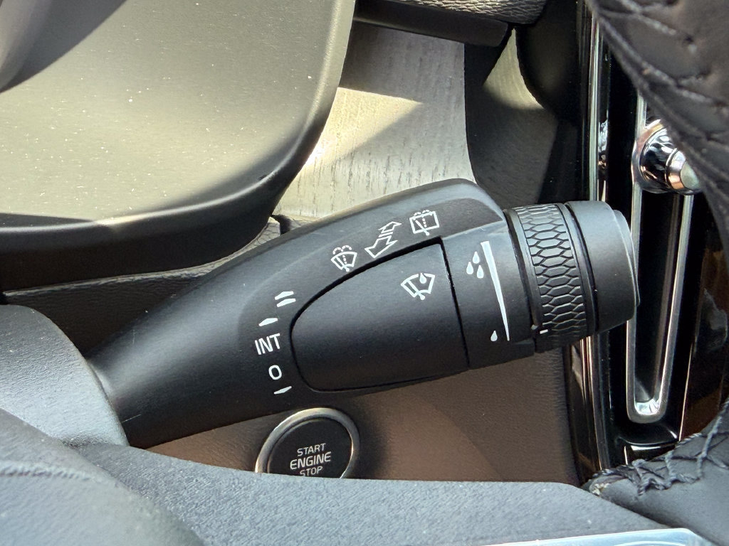 New 2026 Volvo XC40 B5 Plus w/ Climate Package AWD/4WD image 28