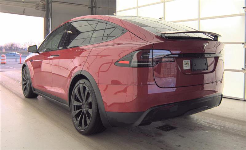 Used 2022 Tesla Model X image 9