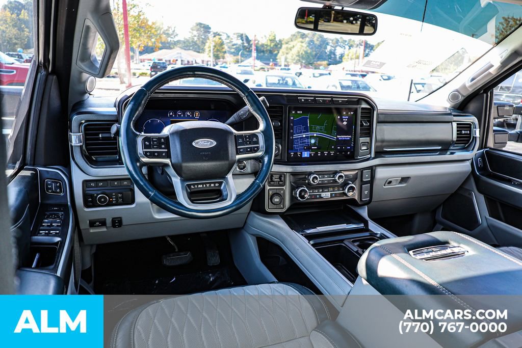 Used 2024 Ford F450 Limited image 28