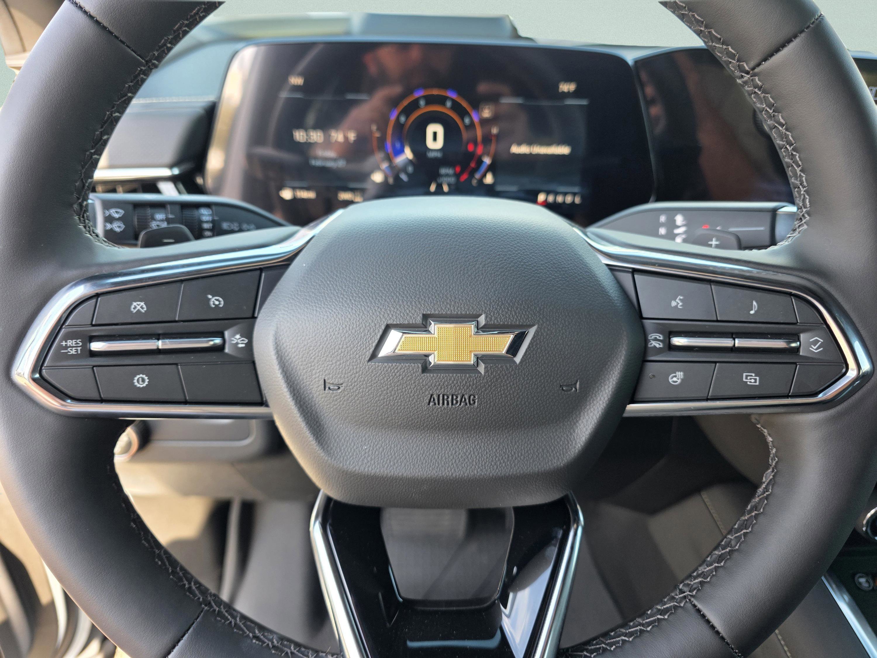 New 2026 Chevrolet Suburban Premier image 38