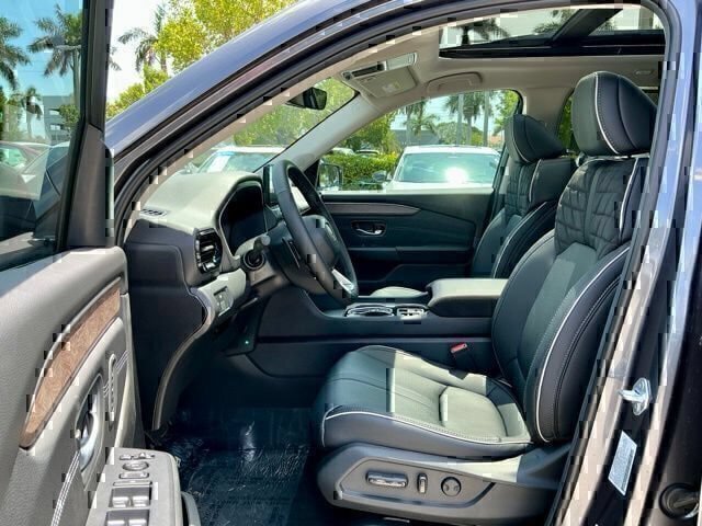 New 2026 Honda Pilot Elite image 8