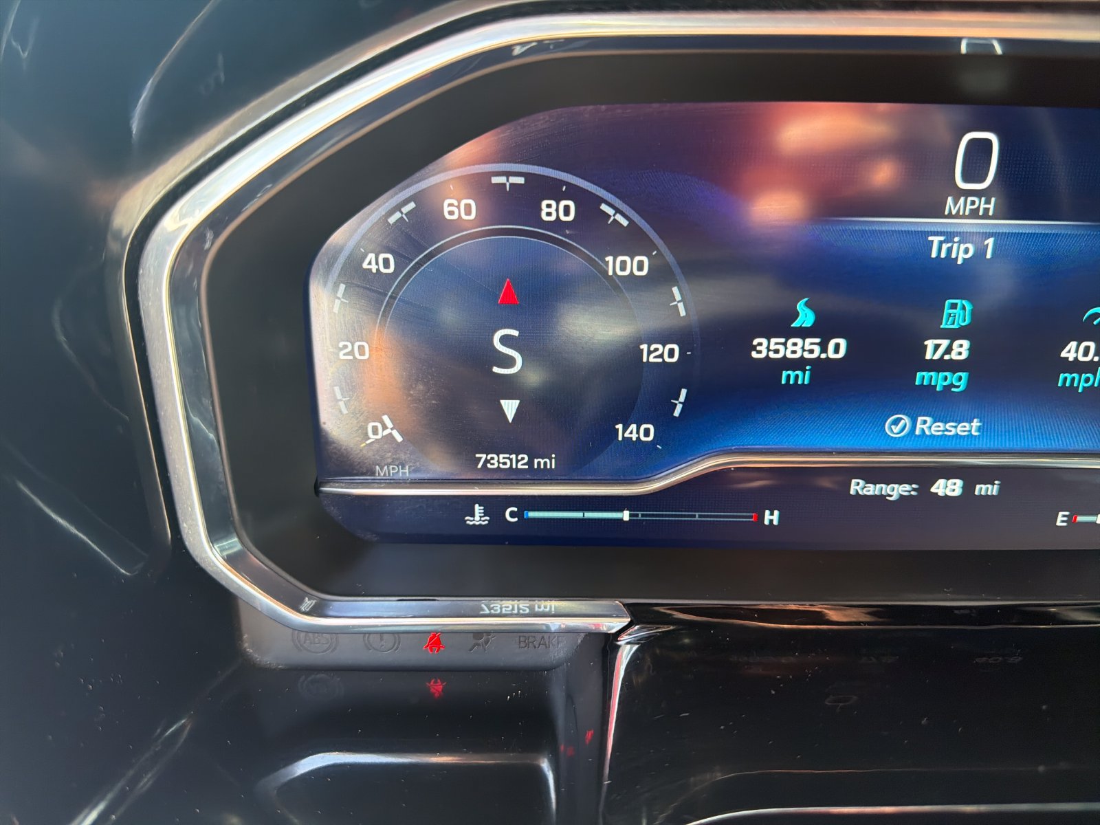 Used 2024 Chevrolet Silverado 1500 LT AWD/4WD image 18