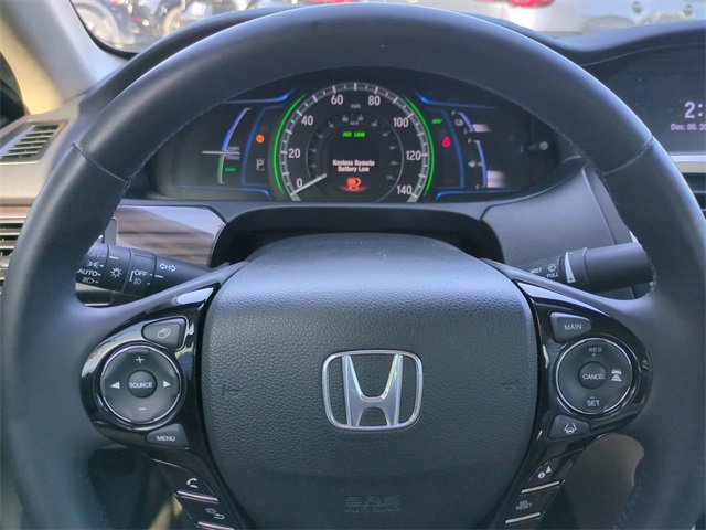 Used 2017 Honda Accord Touring image 31