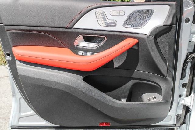 New 2025 Mercedes-Benz GLE 53 AMG 4MATIC image 23