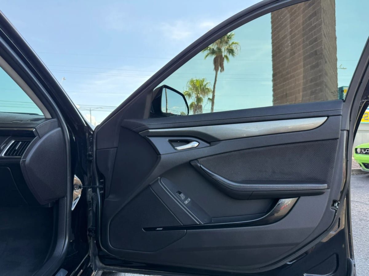 Used 2012 Cadillac CTS V RWD image 29