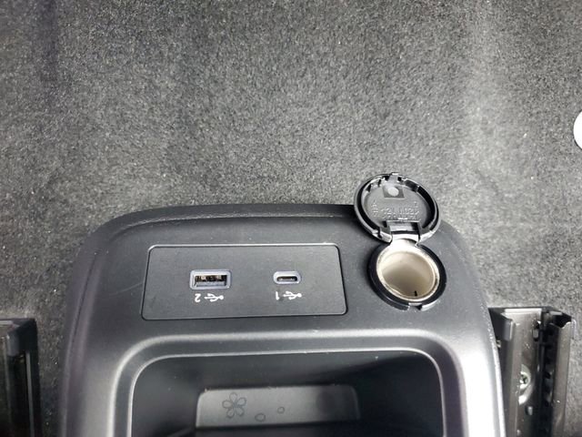 Certified 2024 Nissan Ariya AWD image 28