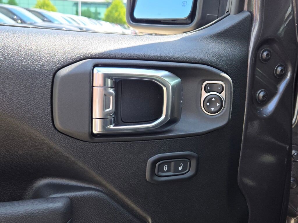 New 2025 Jeep Wrangler Sport S image 23