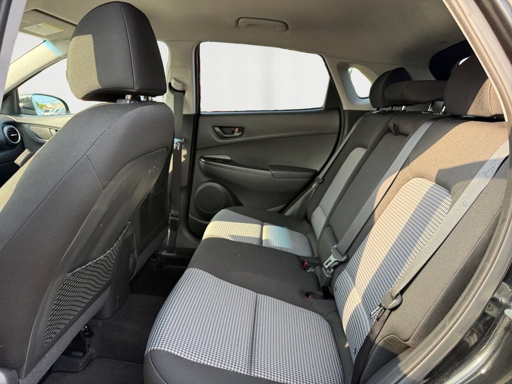Used 2021 Hyundai Kona SEL AWD/4WD image 14