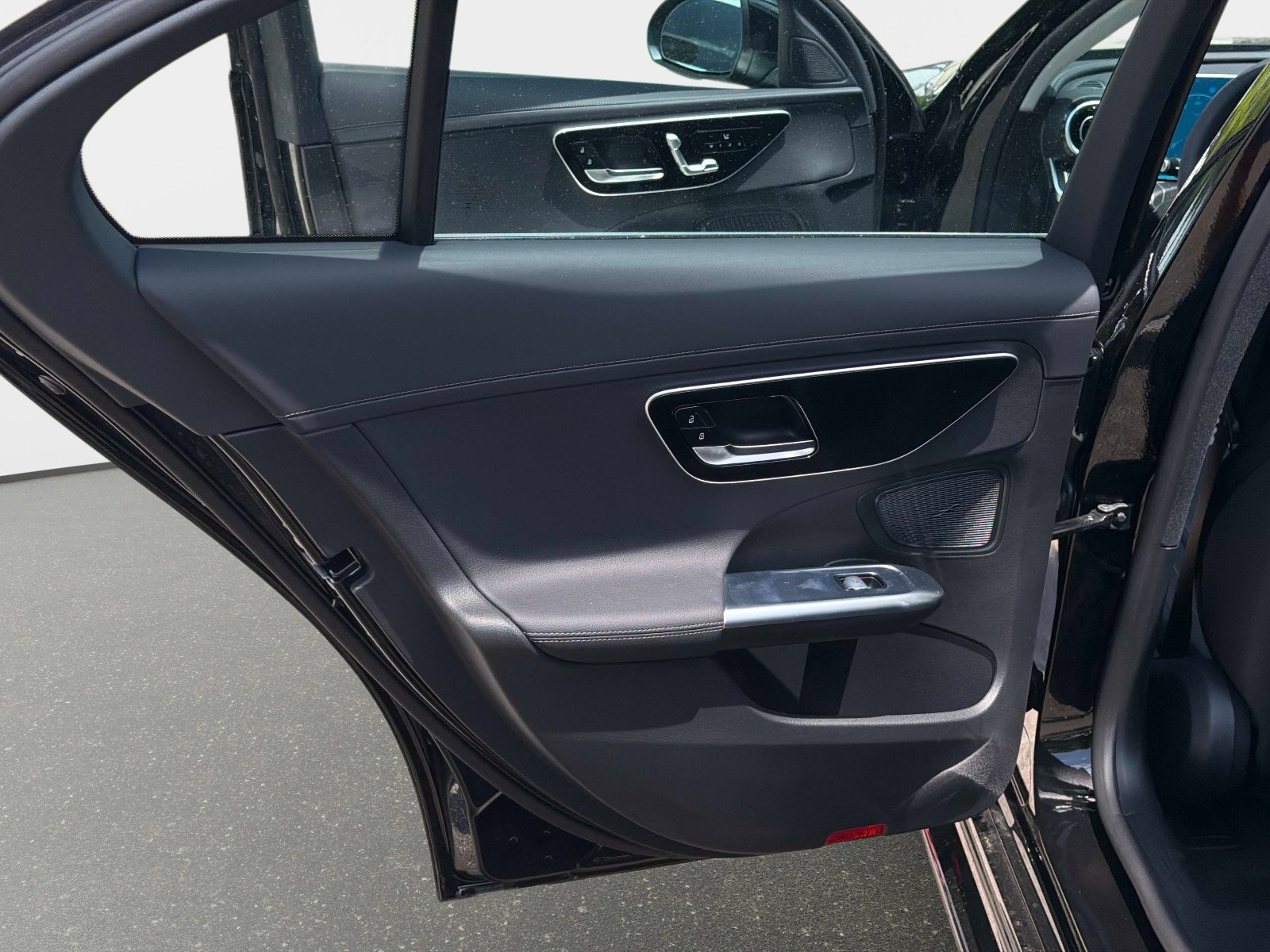 New 2026 Mercedes-Benz C 300 Sedan image 12