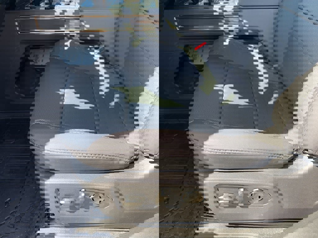 New 2025 GMC Hummer EV 2X image 13