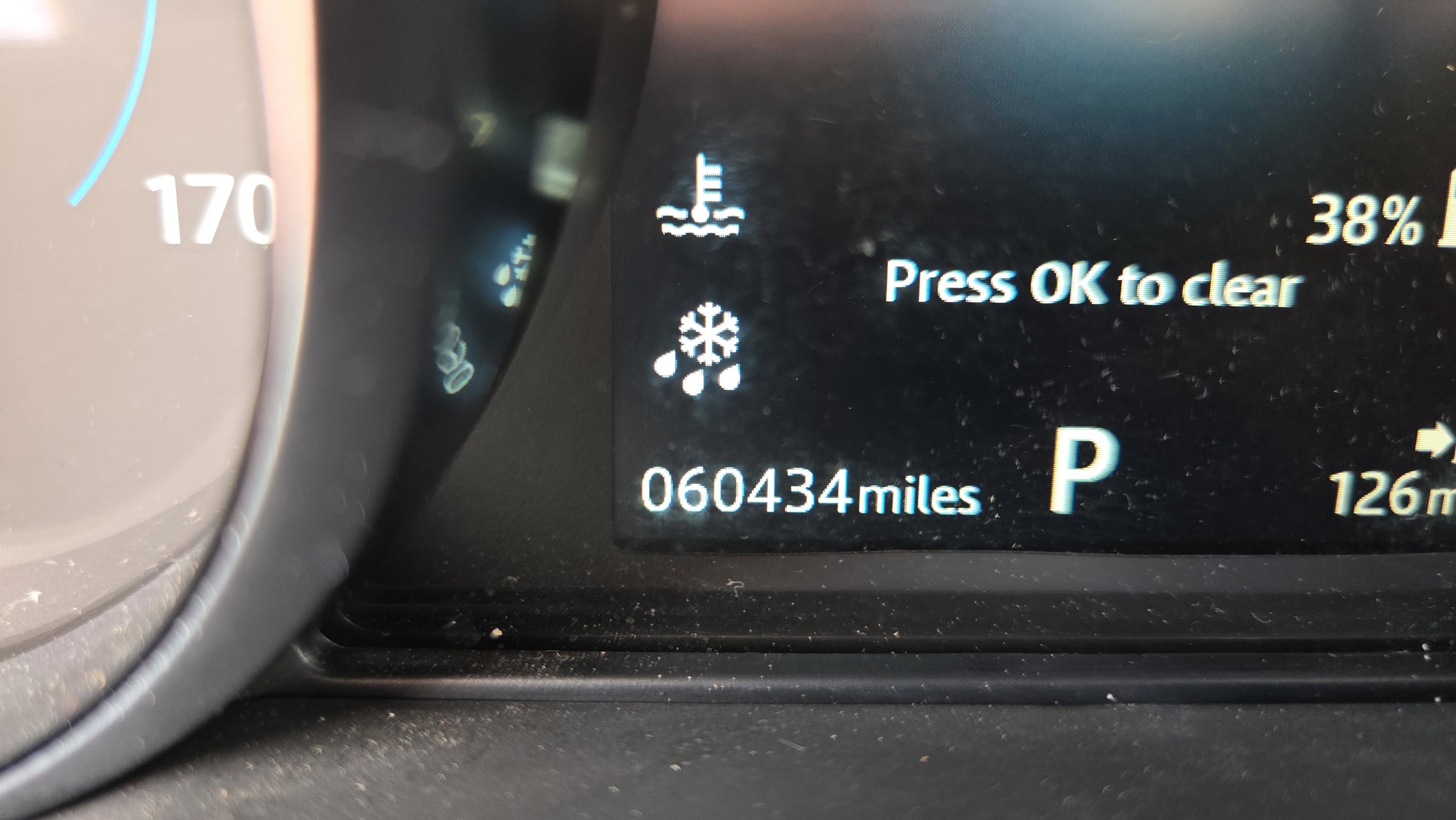 Used 2018 Jaguar F-PACE Premium AWD/4WD image 25