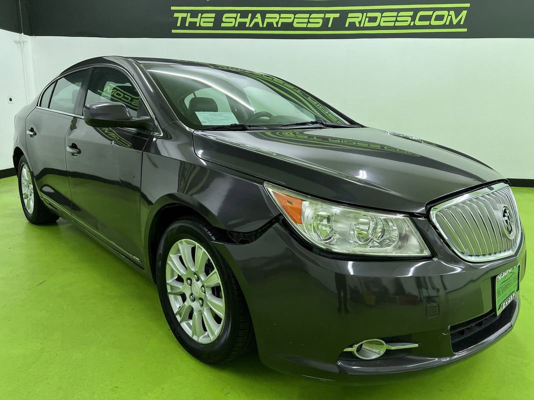 Used 2013 Buick LaCrosse FWD image 2