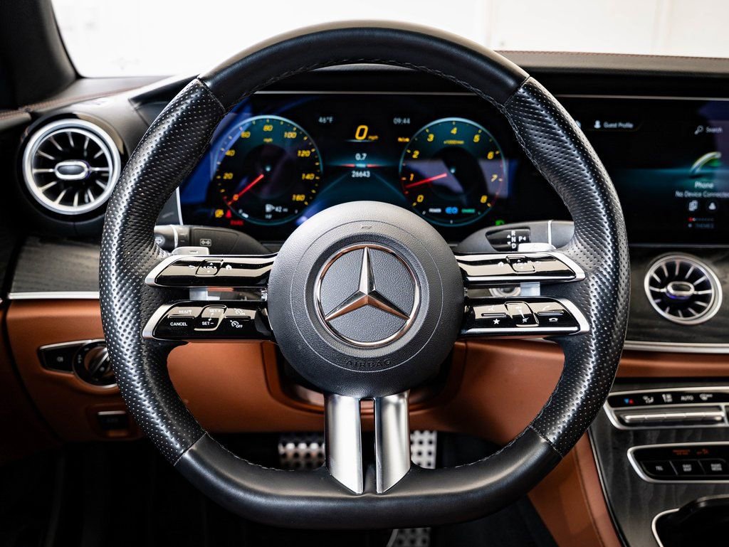 Used 2023 Mercedes-Benz E 450 4MATIC Cabriolet image 5