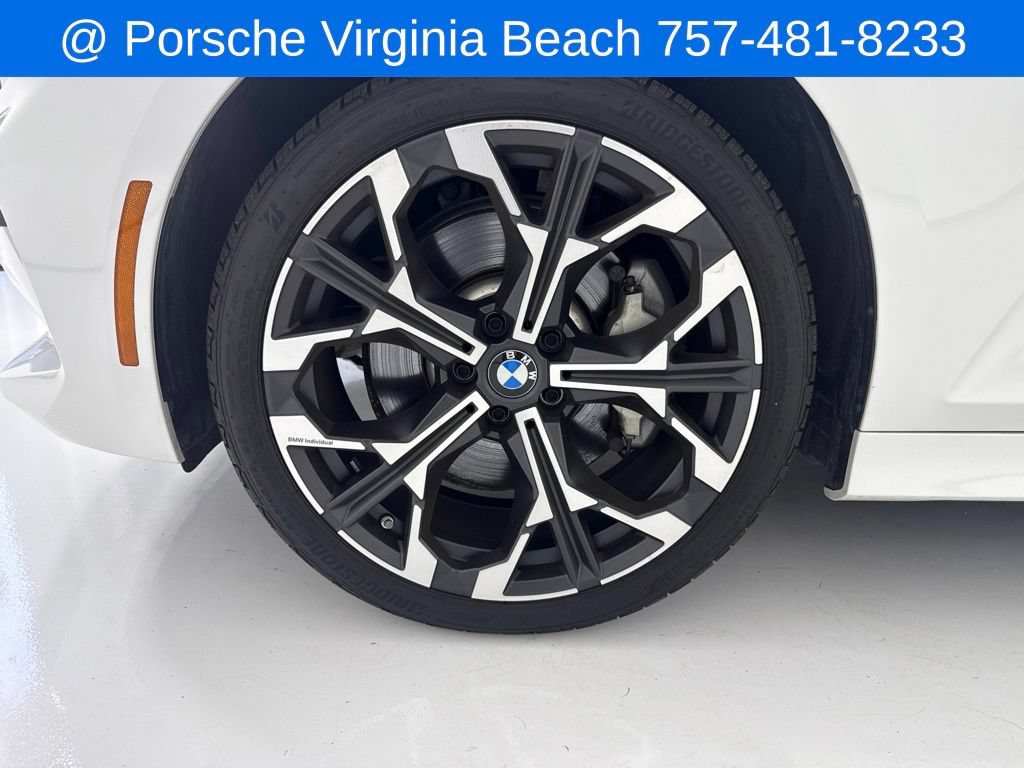 Used 2026 BMW 330i xDrive Sedan AWD/4WD image 9