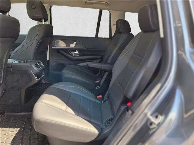 Used 2026 Mercedes-Benz GLS 450 4MATIC image 15