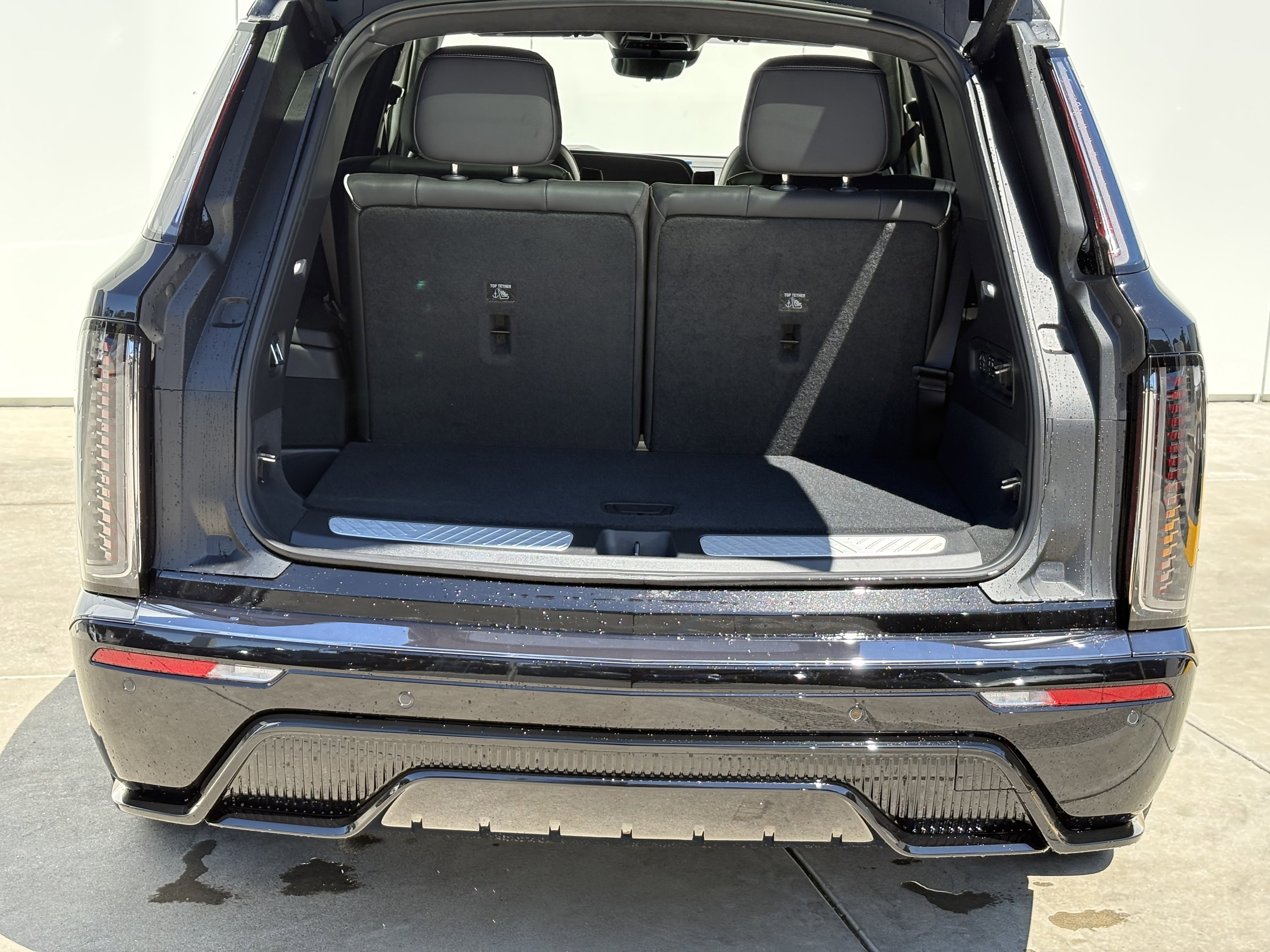 New 2026 Cadillac Vistiq Platinum image 9