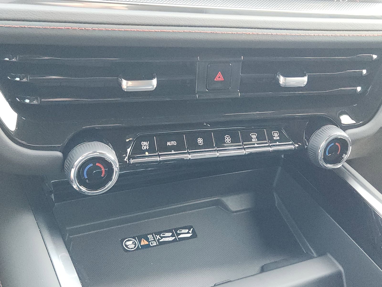 New 2026 Chevrolet Suburban RST w/ Comfort Package image 19