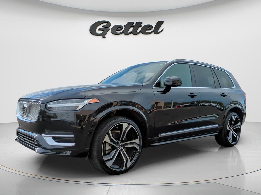 Used 2024 Volvo XC90 B6 Ultimate w/ Protection Package Premier