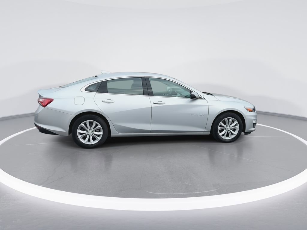 Used 2021 Chevrolet Malibu LT image 9