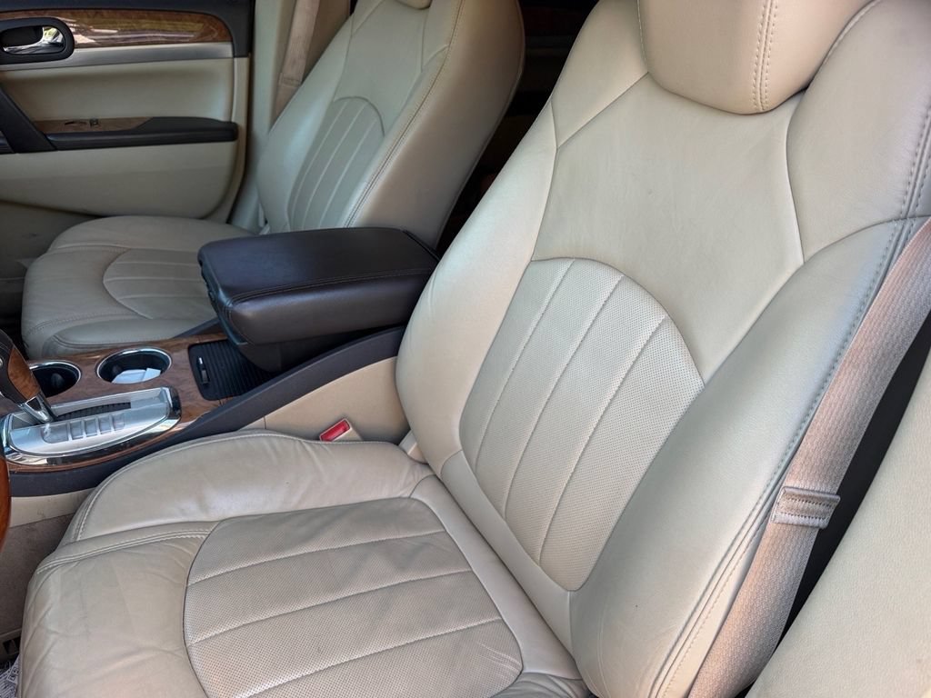 Used 2012 Buick Enclave Premium FWD image 10