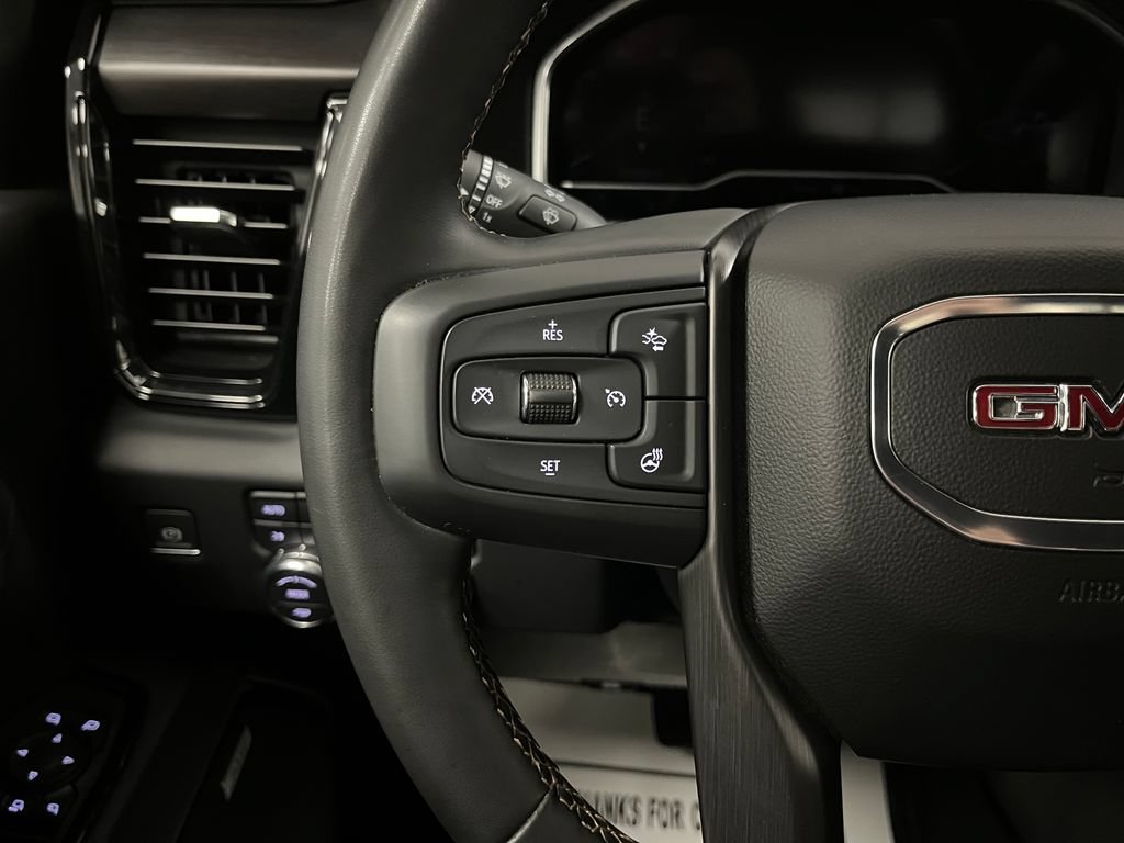 Used 2024 GMC Sierra 2500 AT4 w/ AT4 Premium Plus Package AWD/4WD image 29