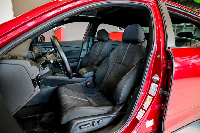 Used 2023 Honda Accord Sport image 14
