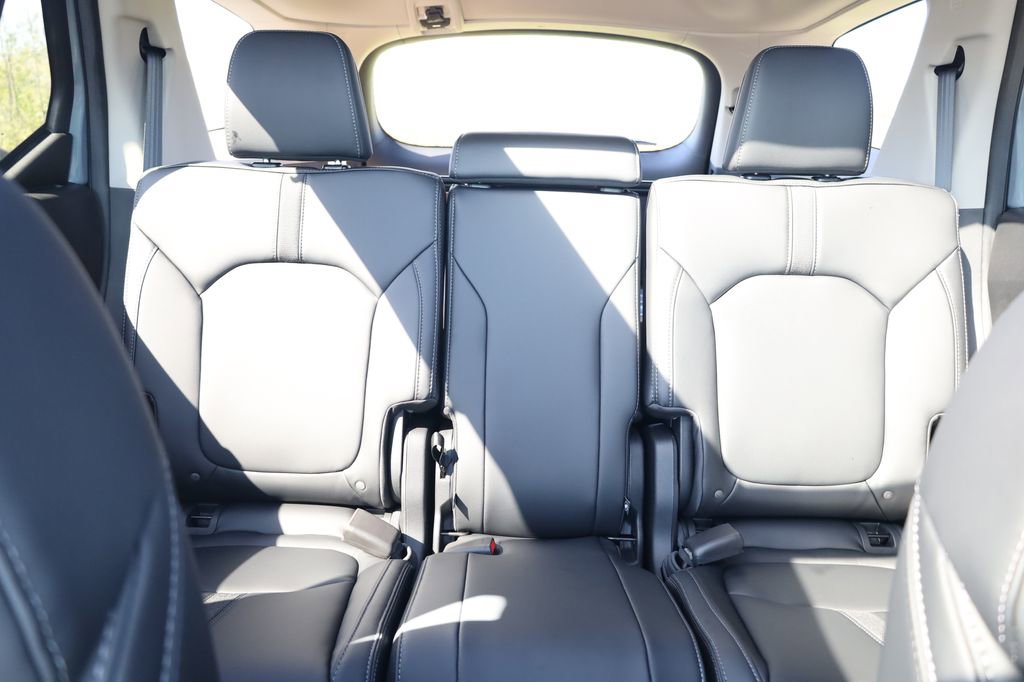 New 2025 Honda Pilot Touring image 27