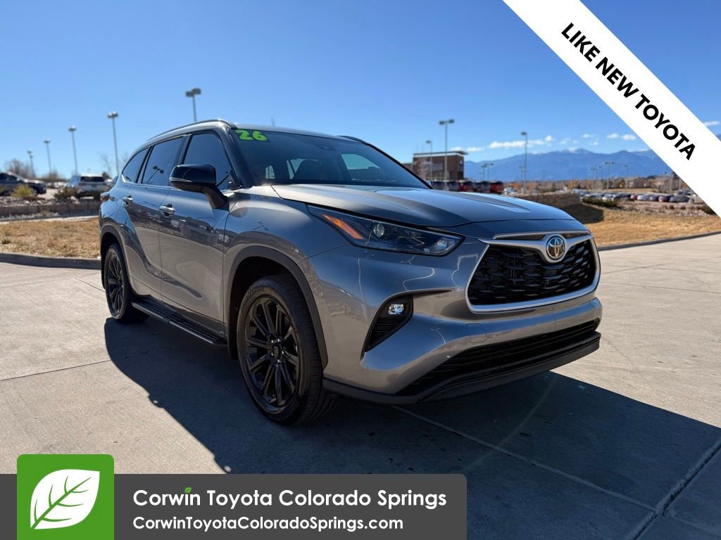 Used 2026 Toyota Highlander XLE image 1