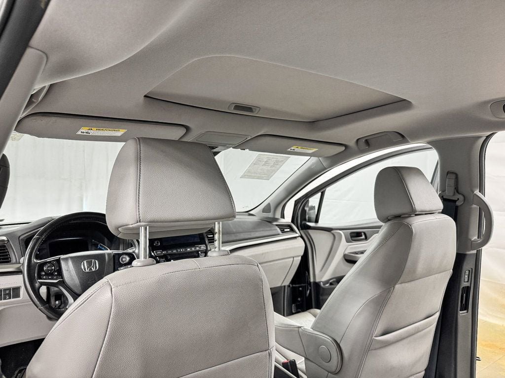 Used 2018 Honda Odyssey EX-L image 12