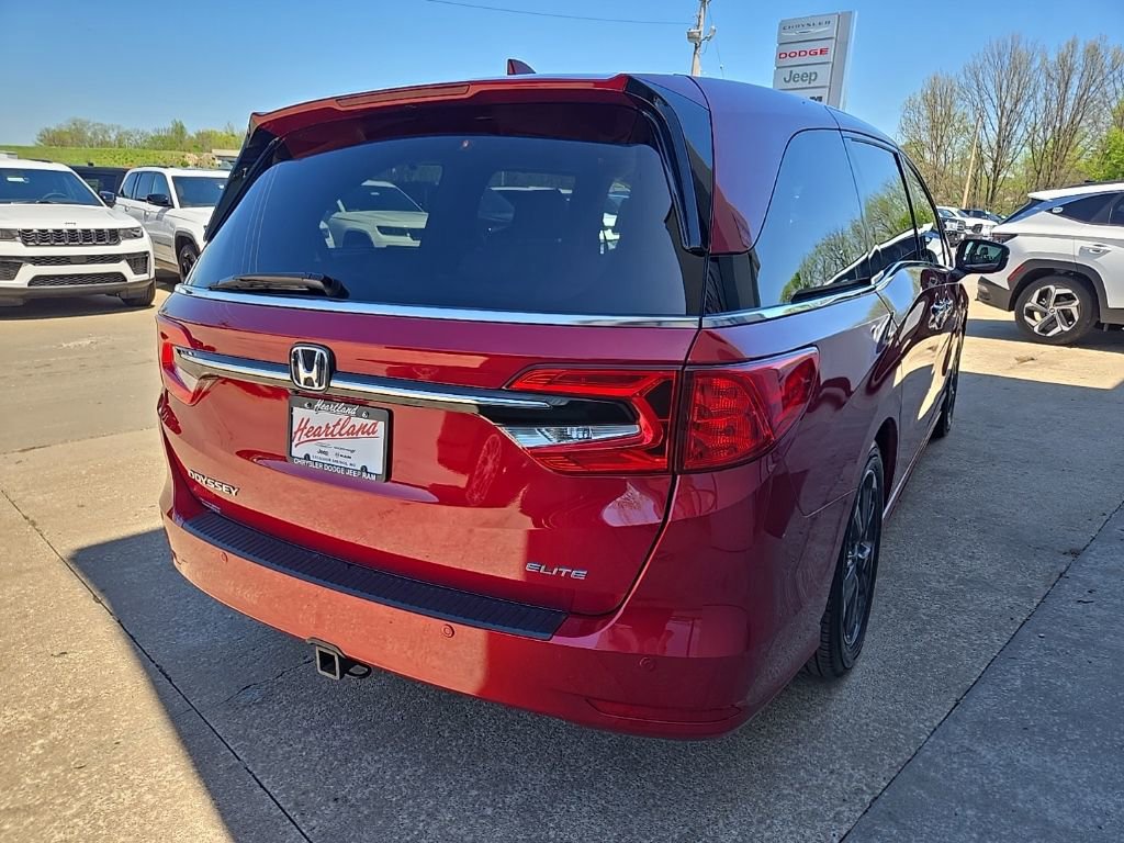 Used 2024 Honda Odyssey Elite image 10