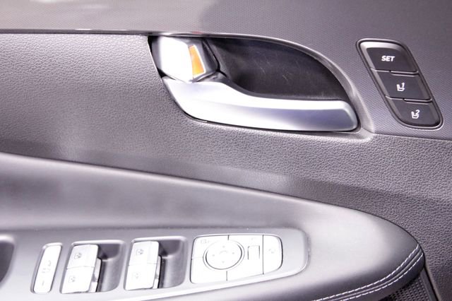 Used 2023 Hyundai Santa Fe Calligraphy image 23