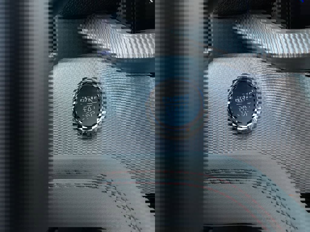 Used 2026 Ford Explorer Active w/ Active Comfort Package image 19