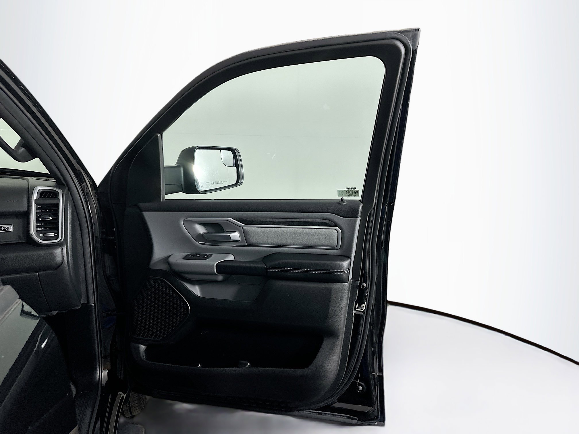 Used 2022 RAM 1500 Big Horn image 30