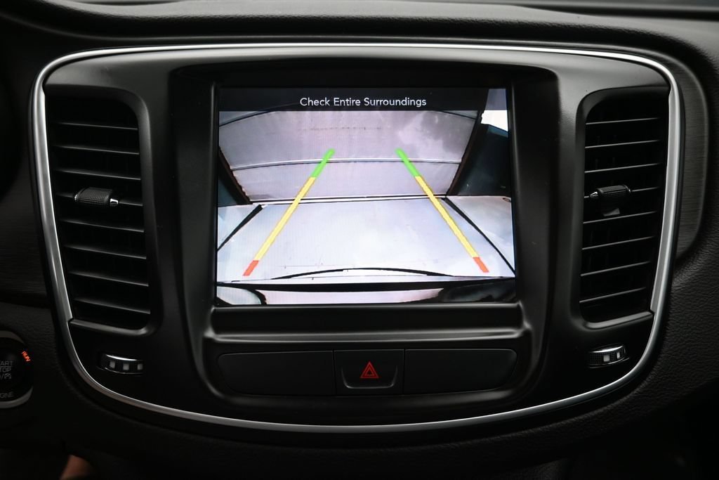 Used 2016 Chrysler 200 Limited w/ Anniversary Edition FWD image 19