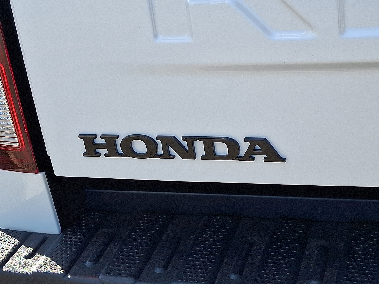New 2026 Honda Ridgeline Black Edition image 11
