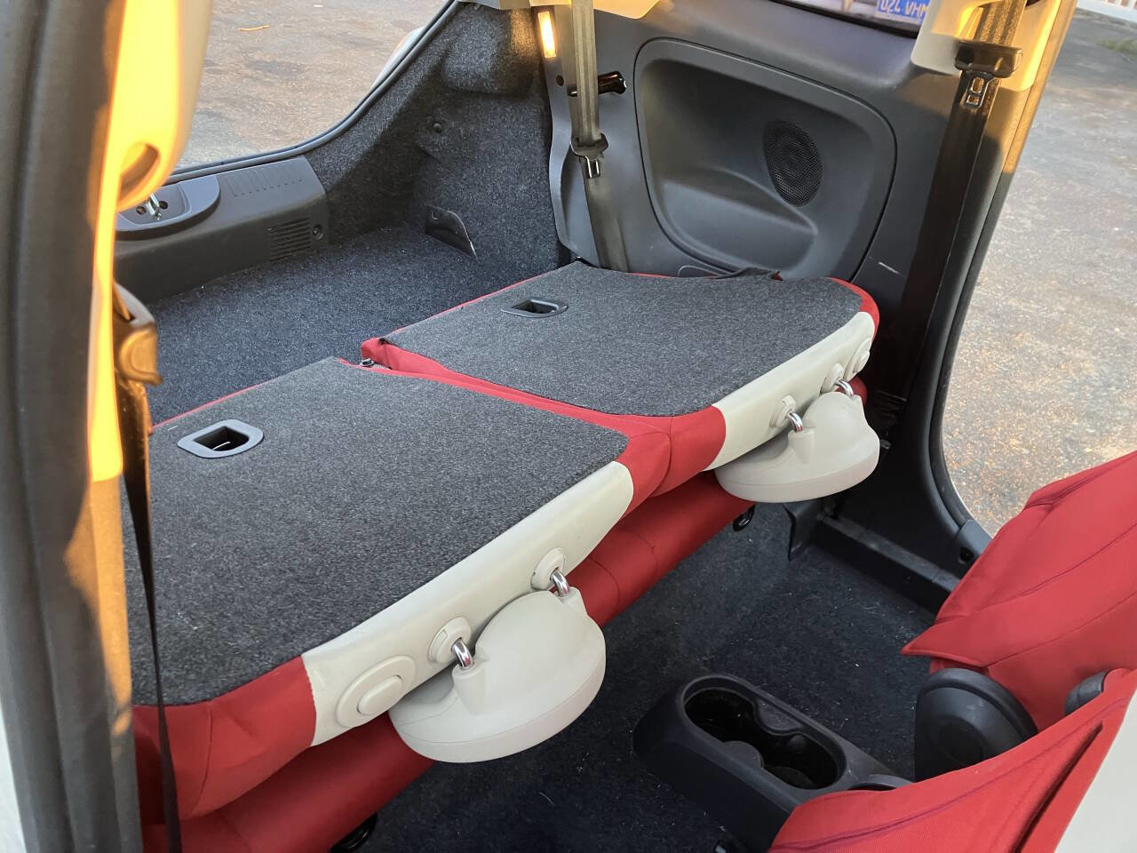 Used 2016 FIAT 500 Pop FWD image 28