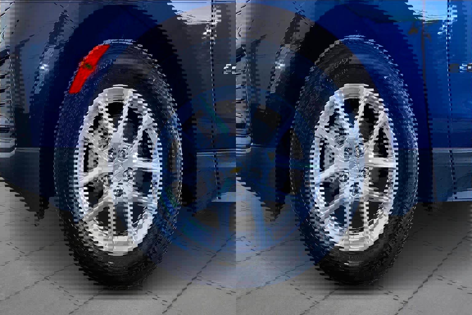 Used 2023 Chevrolet Equinox LS w/ LS Convenience Package image 11