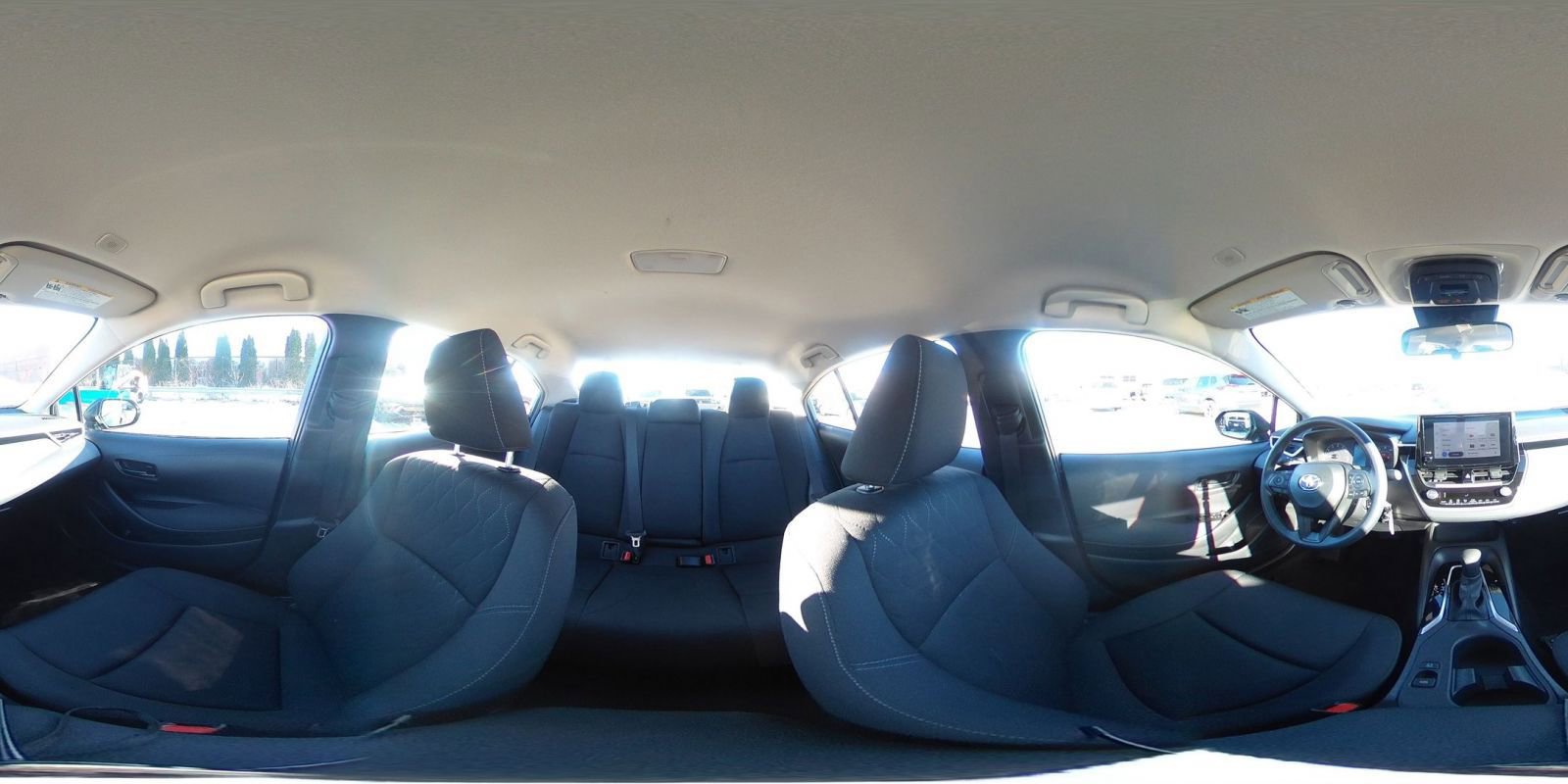 Used 2025 Toyota Corolla LE image 42