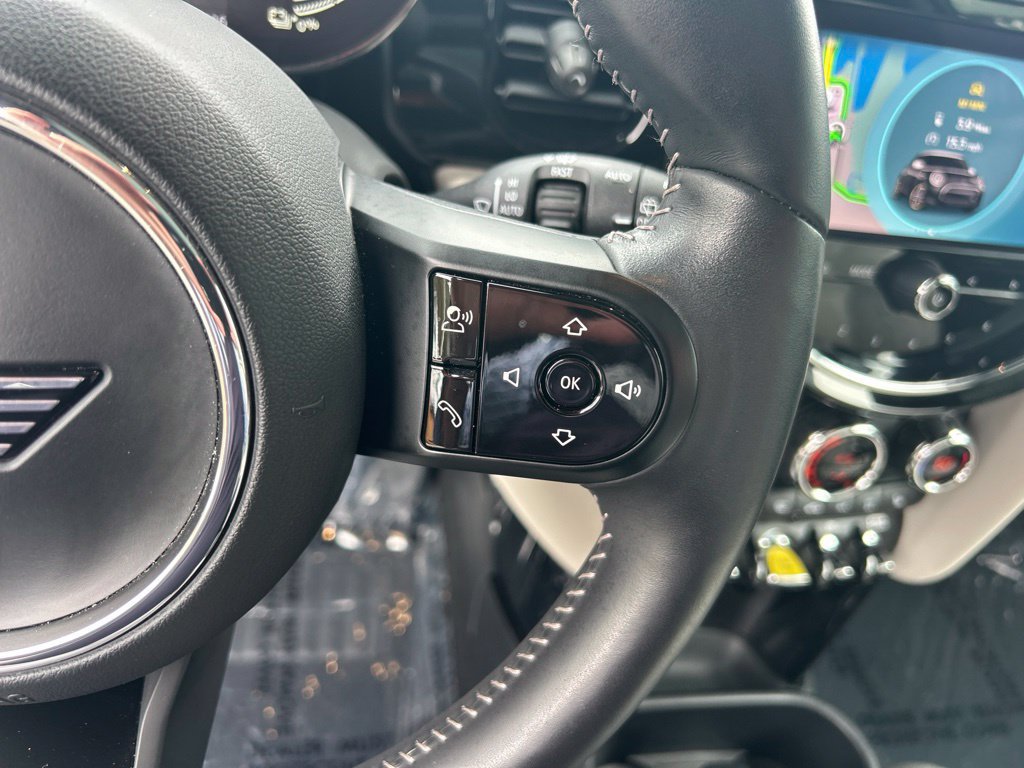 Used 2024 MINI Cooper SE FWD image 19