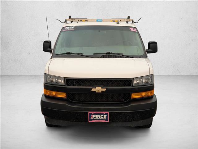 Used 2022 Chevrolet Express 2500 w/ Driver Convenience Package RWD image 2