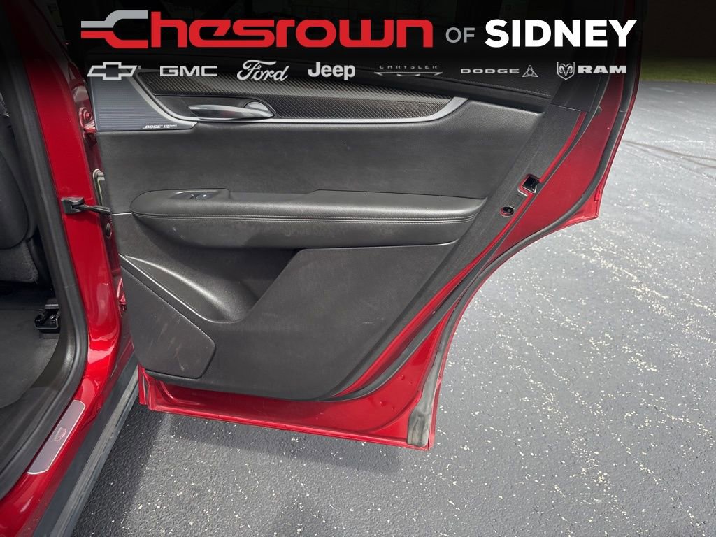 Used 2023 Cadillac XT6 Sport w/ Technology Package image 27