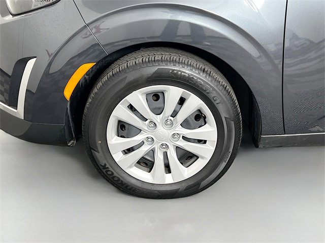 Used 2023 Kia Soul LX image 24