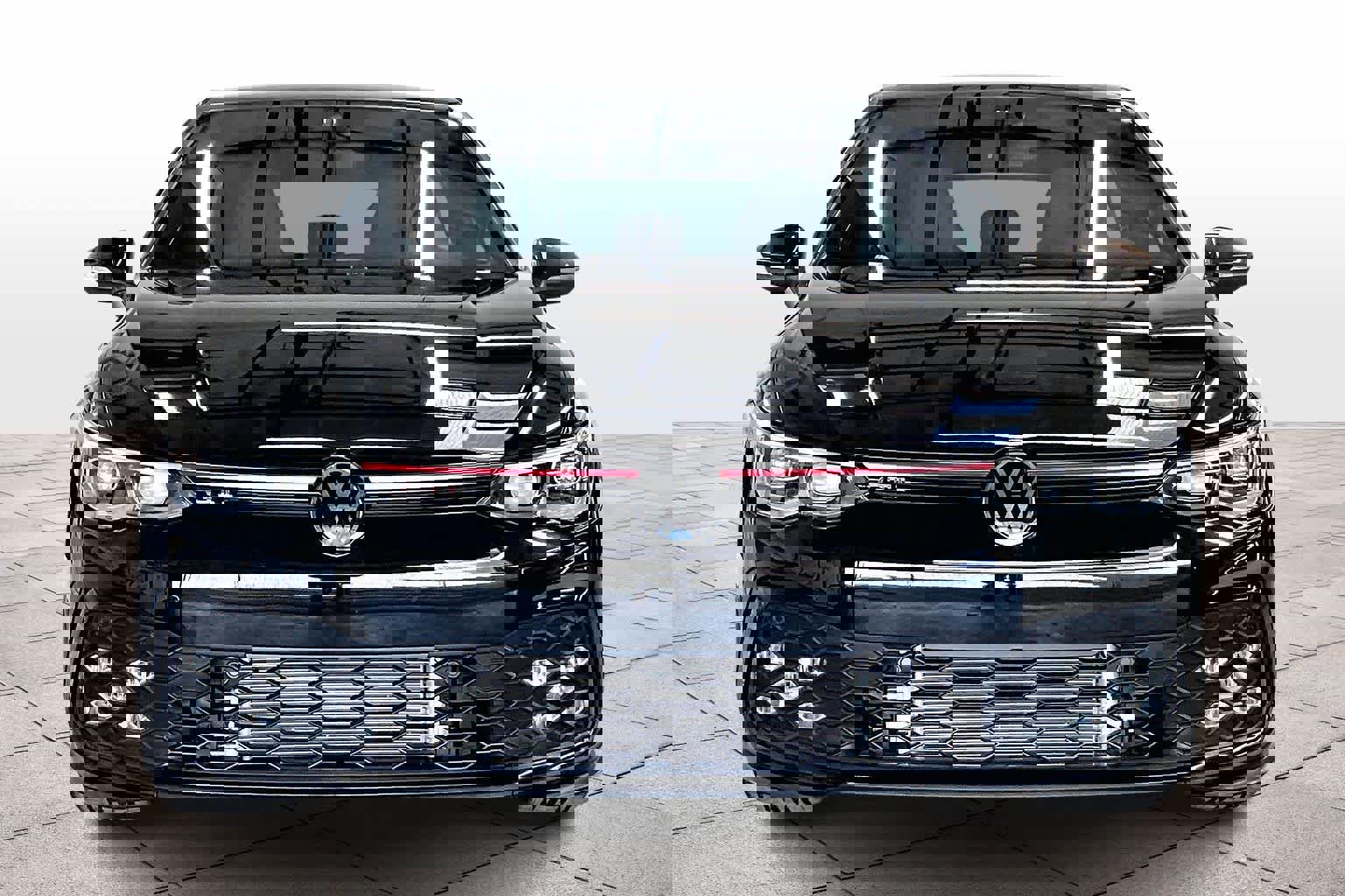 Used 2024 Volkswagen GTI SE image 3