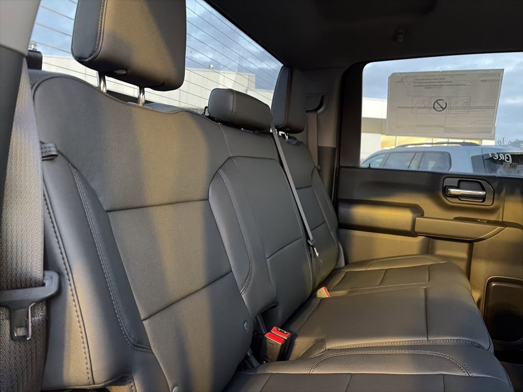 New 2025 GMC Sierra 2500 Pro w/ Convenience Package image 7